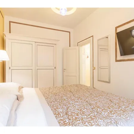Romantic In Downtown Appartement *