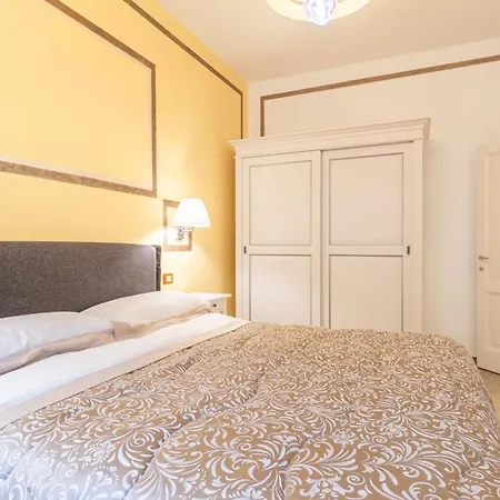 Romantic In Downtown Appartement